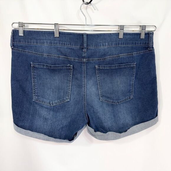 So Plus Size 20 Denim Shorts Midi Mid Rise Cuffed Stretch Blue Denim 1499 - Picture 2 of 12